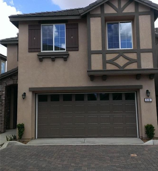 1st image of 518 Moonlight Dr