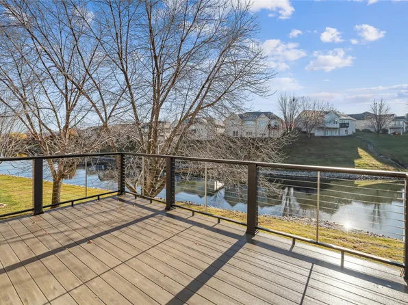 3705 155th St, Urbandale, IA 50323