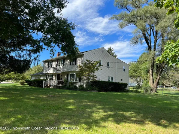 241 Stonehurst Boulevard, Freehold, NJ 07728