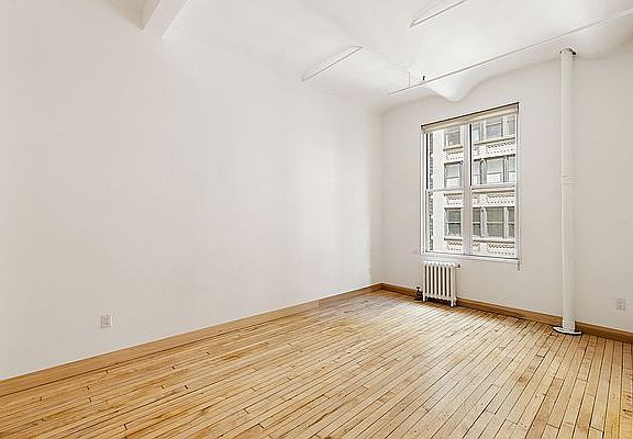 5th image of 14 W 17th St APT 5N