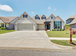 1943 E 132nd Pl S, Bixby, OK 74008
