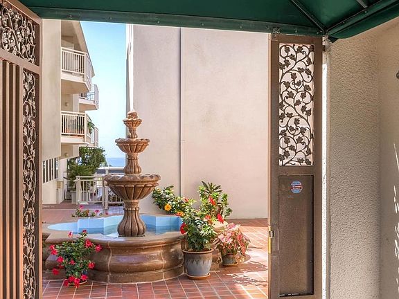 3rd image of 5366 La Jolla Blvd #C104