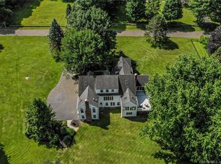 31 E Farm Ln, Ridgefield, CT 06877