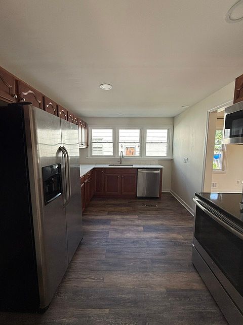 1st image of 113 Argyle Ave #1