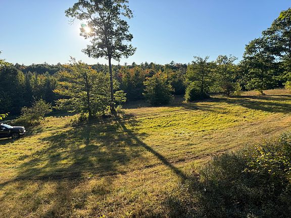 3rd image of 40 Deer Run