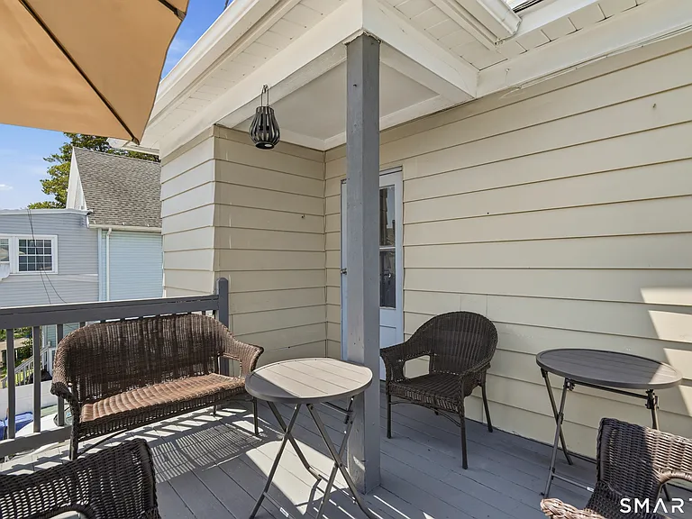 97-99 Fairview Ave #2 — Photo 22