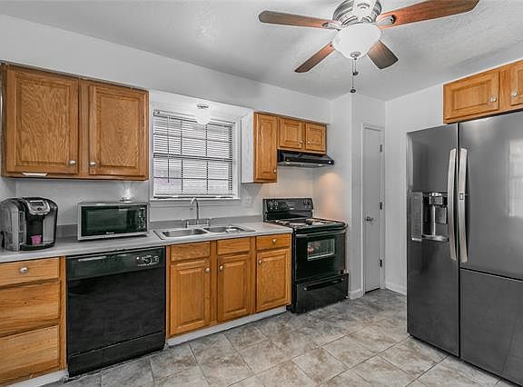 4th image of 1403 Melody Cir