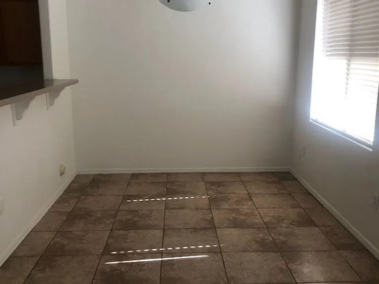 Bella Rosa Apartments — Photo 100