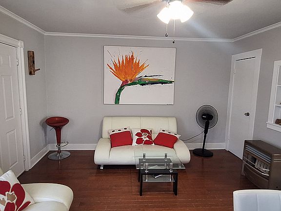 3rd image of 5107 Goodman Ave #5107