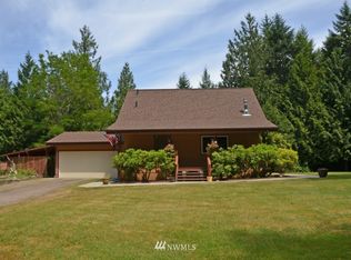 8801 Freddies Ln NW, Bremerton, WA 98312