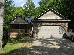 817 Highland Hills Drive, Howard, OH 43028