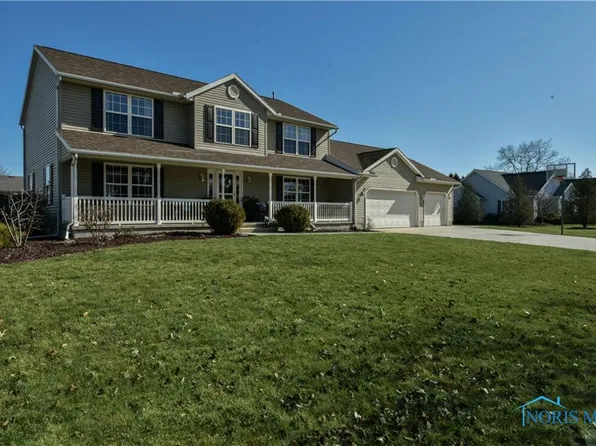 81 S Brookside Dr, Oak Harbor, OH 43449