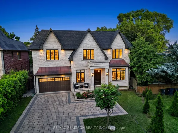 5 Lloydminster Cres, Toronto, ON M2M 2R9