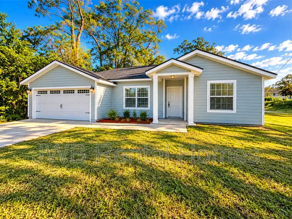 10507 Oak Crest Dr, Jacksonville, FL 32225