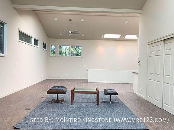 4th image of 751 N Harper Ave #749-A
