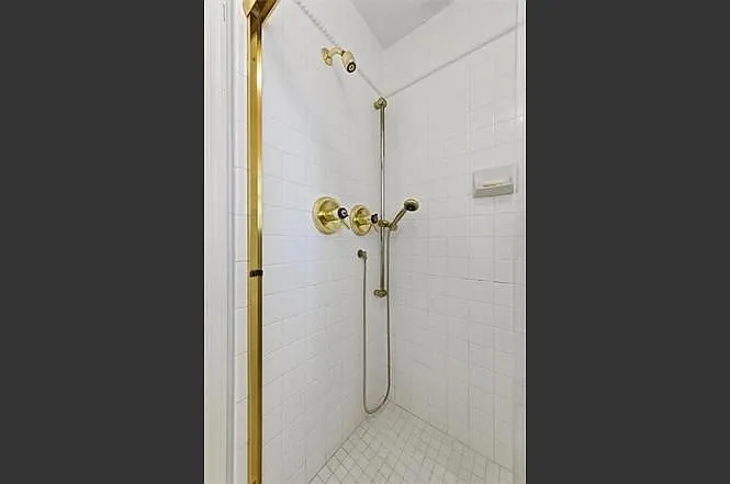 1386 Churchill Way — Photo 21