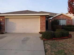 1012 Rosedale Springs Ln, Fort Worth, TX 76134