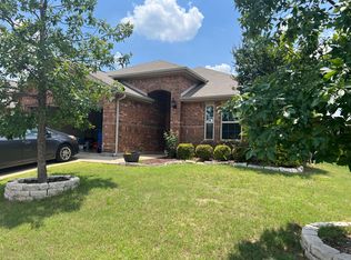 340 Coral Vine Ln, Burleson, TX 76028