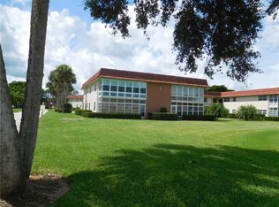 1 Vista Palm Ln, Vero Beach, FL 32962