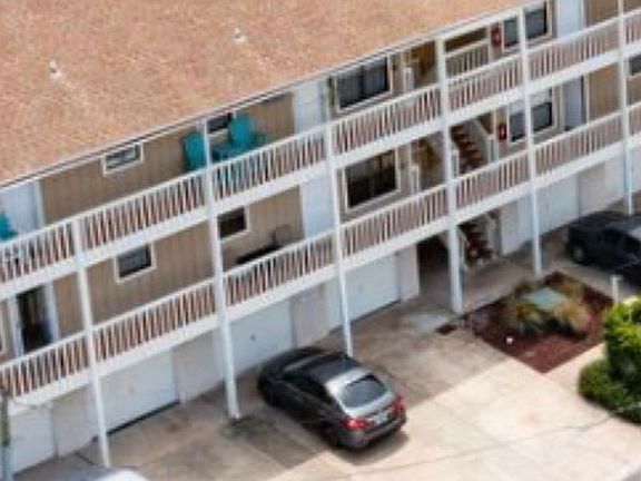 2nd image of 106 Gulf Winds Ct #103
