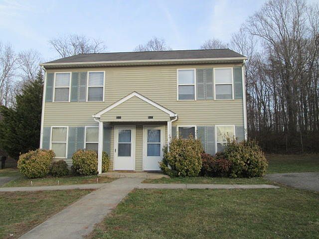 1st image of 1042 Piedmont St