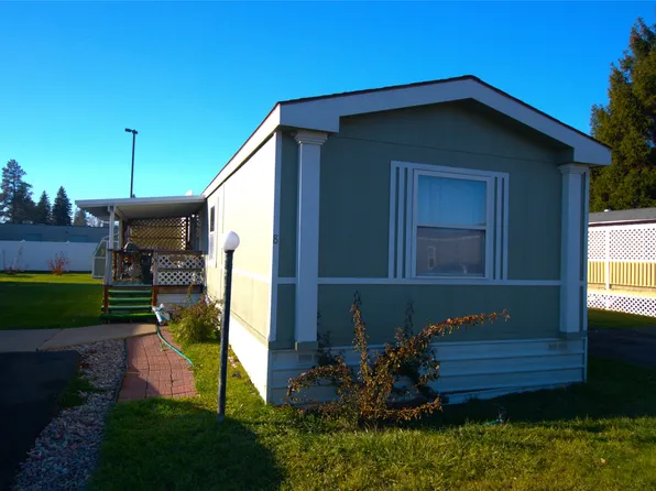 110 E Evergreen Dr Trailer 8, Kalispell, MT 59901