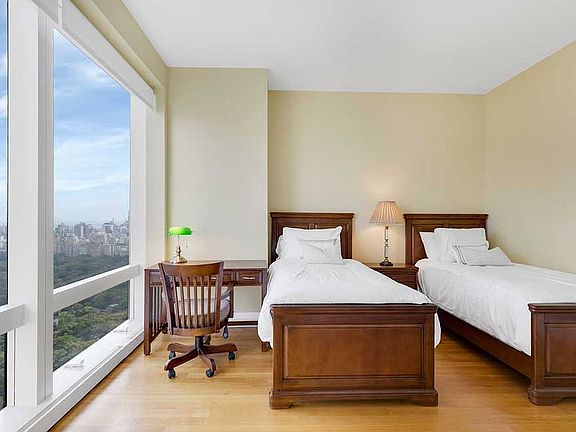 4th image of 80 Columbus Cir Unit 58G