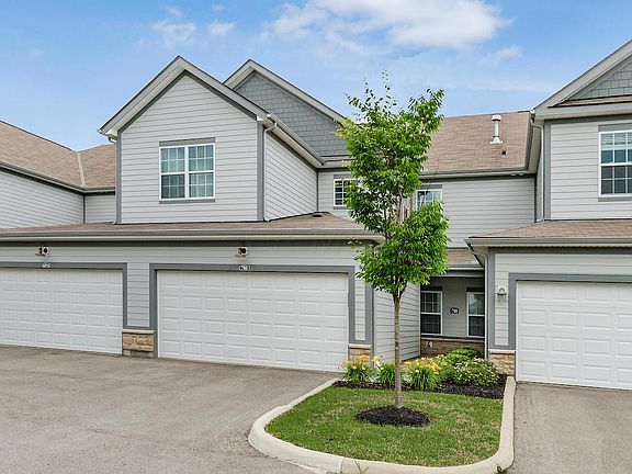 2nd image of 700 Redwood Ln