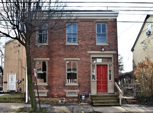 326 Beech St #A, Pottstown, PA 19464