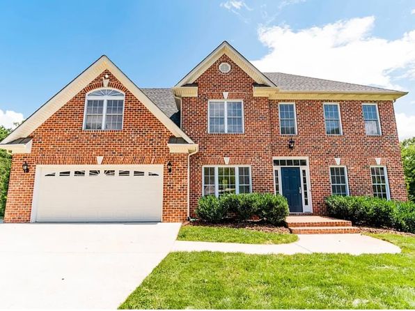 104 Amaya Dr