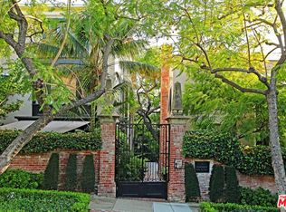 8730 Shoreham Dr APT A, West Hollywood, CA 90069