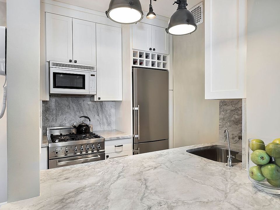 1st image of 160 E 65th St APT 19A