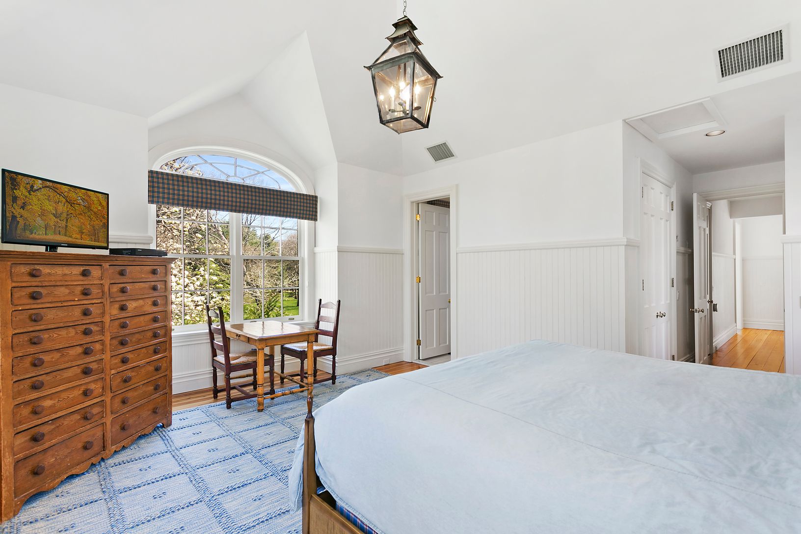  En-Suite Guest Bedroom