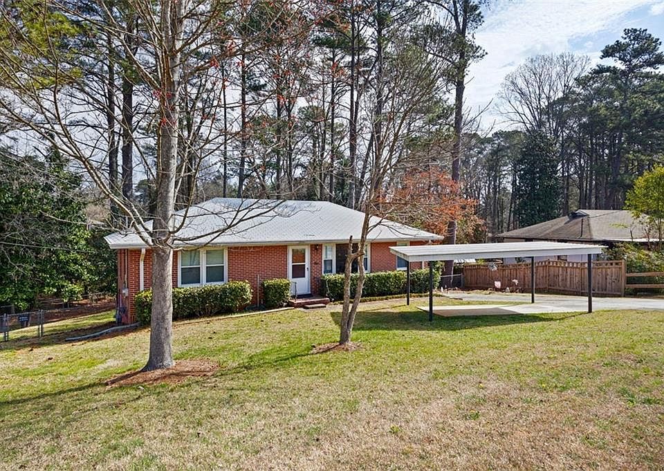 1st image of 2251 Trailwood Dr SE
