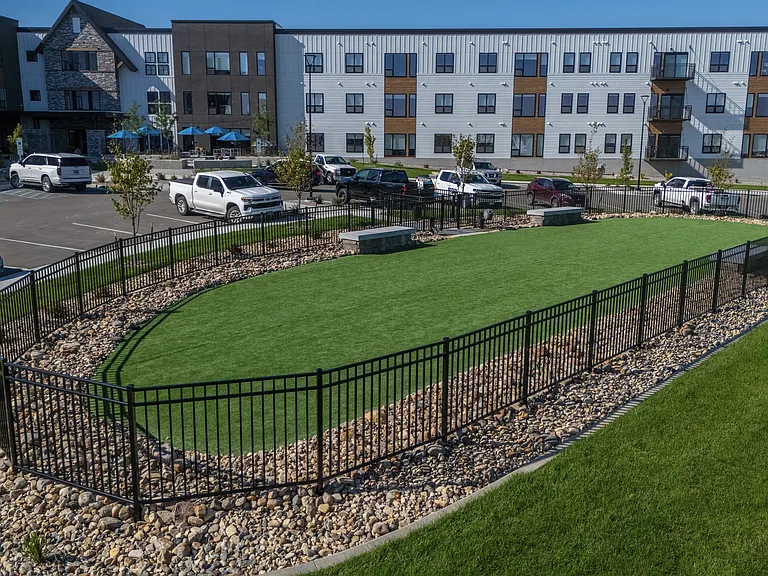 The Earl Apartments Dog Park