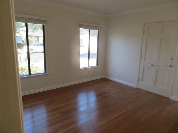 Living room Lots of light