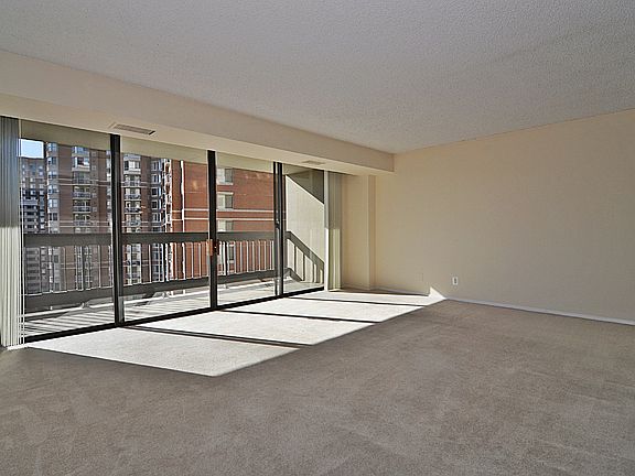 2nd image of 3800 Fairfax Dr APT 1003