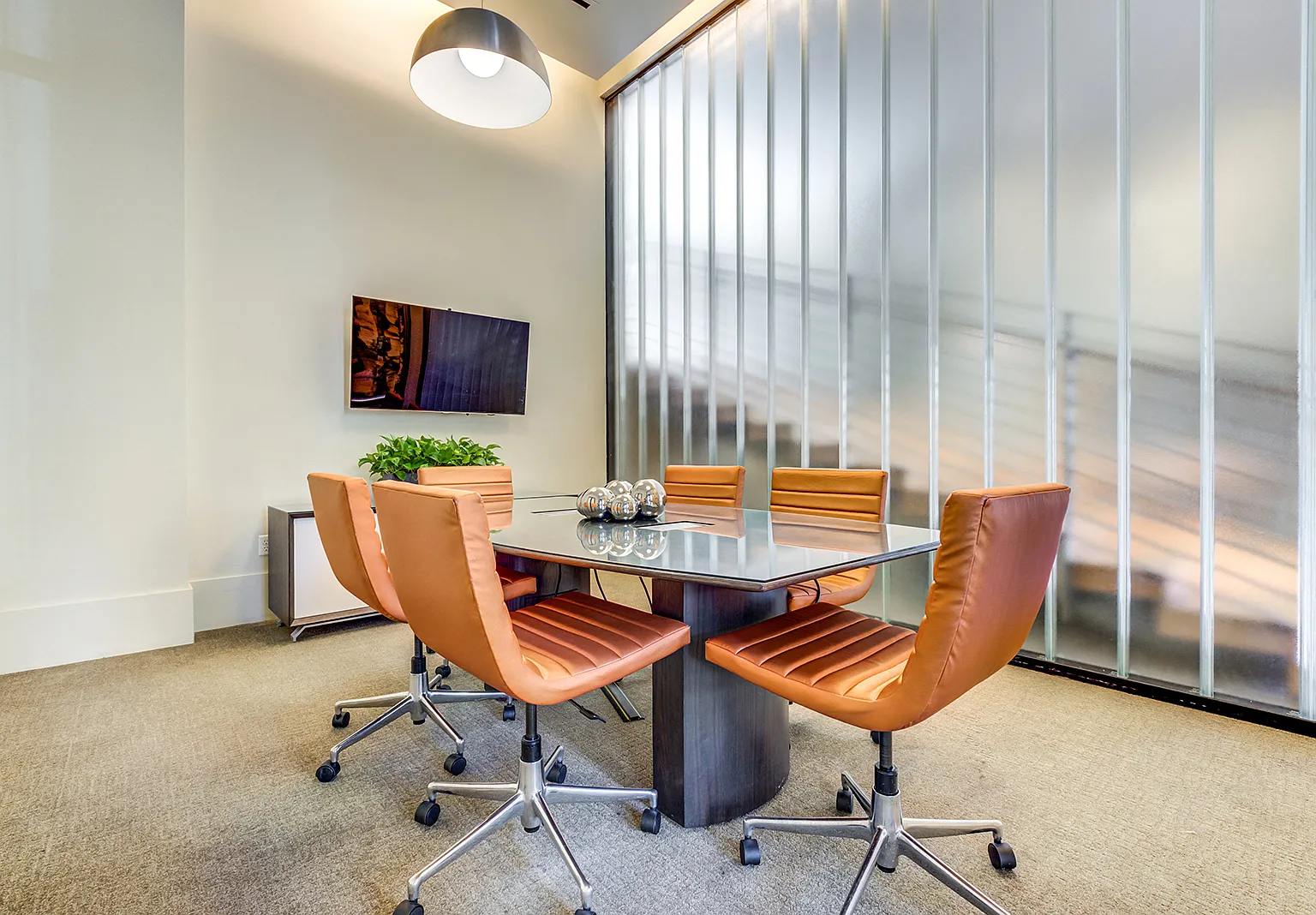 Venue Apartments — Photo 4