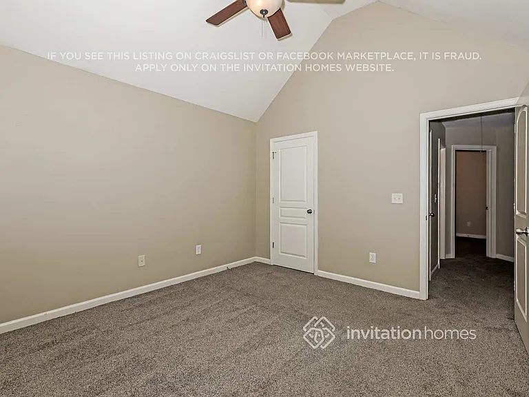 128 Revolutionary Dr — Photo 14