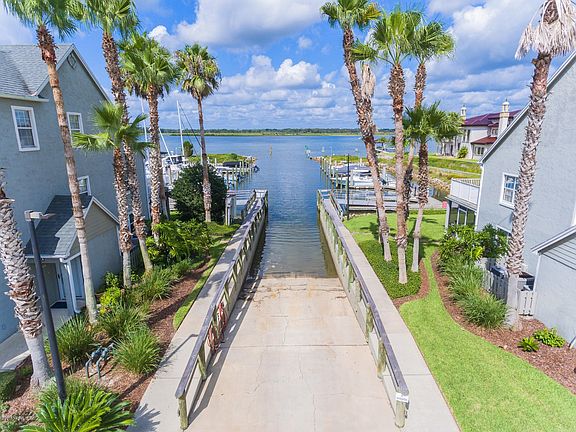 356 Village Drive - WebSized-3