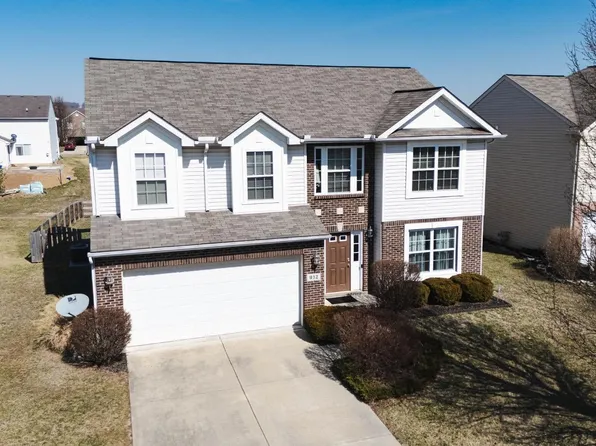 912 Regency Ct, Trenton, OH 45067