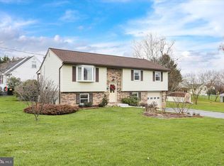 418 Cassidy Ct, Blandon, PA 19510
