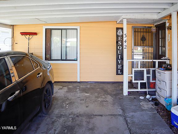 3rd image of 342 S 76th Ave