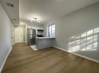 504 1/2 S Orange Ave #2R, Newark, NJ 07106