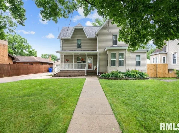 211 E Prospect St, Kewanee, IL 61443