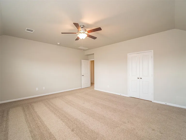 3542 Vivaldi Dr — Photo 32