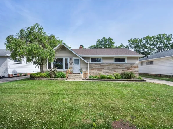 6174 Westerham Rd, Mayfield Heights, OH 44124