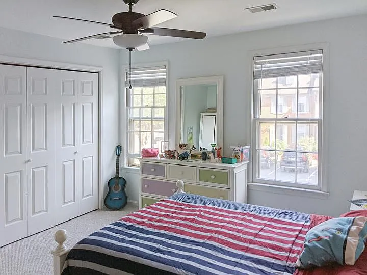 440 W Glebe Rd — Photo 10