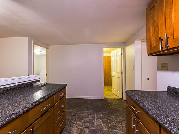 3rd image of 6535 35th Ave NE #3