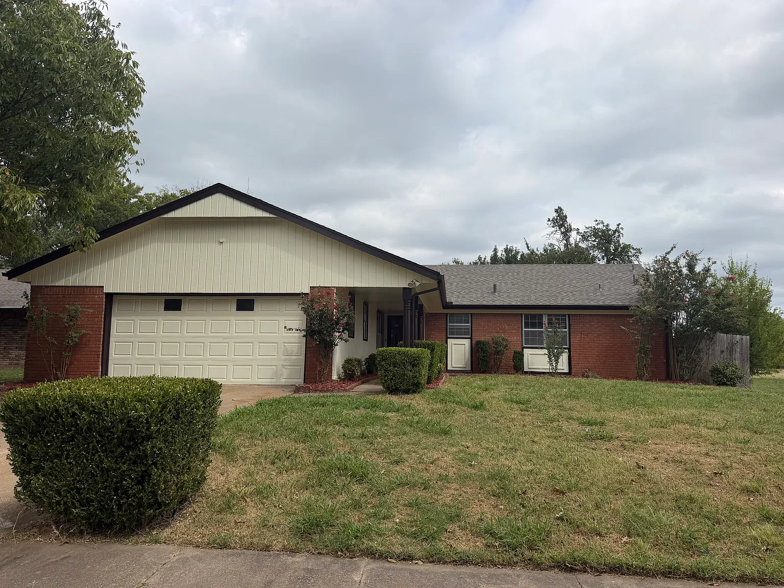 3 bed, 1664 sqft, $1,500 — Photo 1